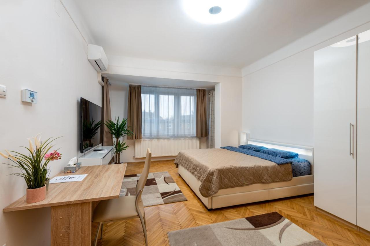 Deluxe With Free Car Park Apartment Budapest